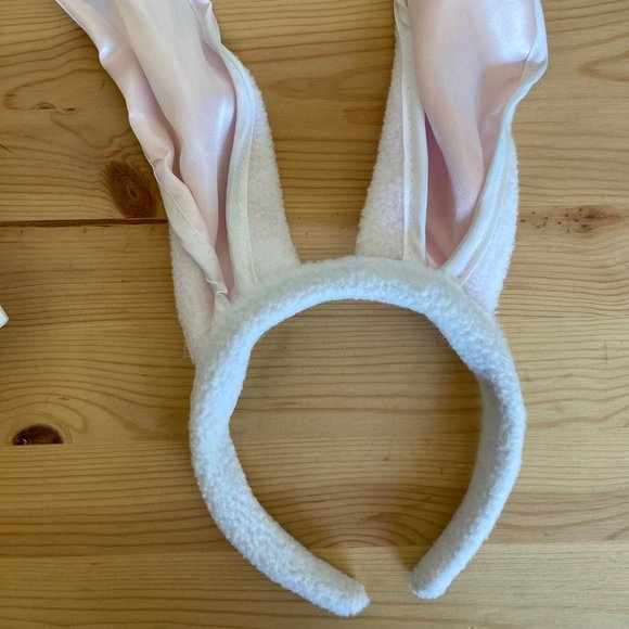 Bunny Ears - Picture 3 of 3